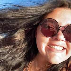 Meet your Posher, Amelia